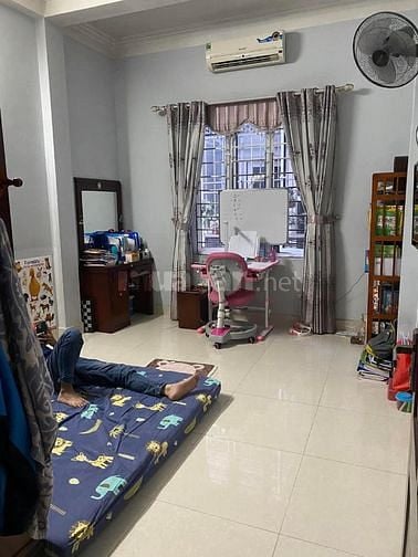 Cho Thuê Nhà  TÂN  MAI DT 40M X 4 T giá 10,5 tr Nội thất: full đồ