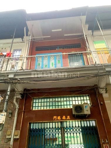 BÁN NHÀ HẺM ĐỐI DIỆN CHỢ XÃ TÂY  PHÙ ĐỔNG THIÊN VƯƠNG - P.11 - Q.5