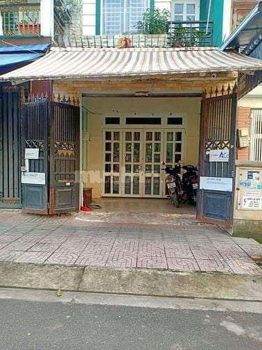 Cần  sang nhượng  mặt bằng kinh doanh  Và  phòng  ở  lầu  2