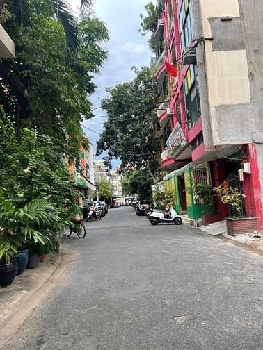 Bán Nhà Hẻm Xe Hơi 6m Đoàn Thị Điểm p1.QPN dt: 4 x 12.5m..3L..12.5 tỷ 
