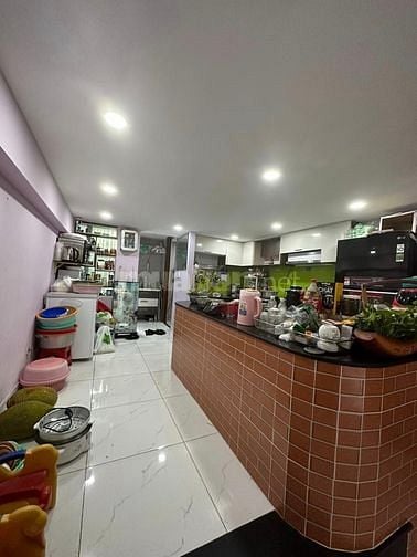 Bán nhà HXT Quốc Lộ 13 Hiệp Bình Phước 5PN, giá chỉ 5.6 TL nhiều