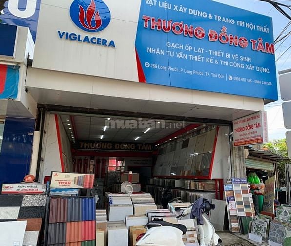 Sang nhượng cửa hàng gạch men ngay ngã 3 Long Phước - Q9
