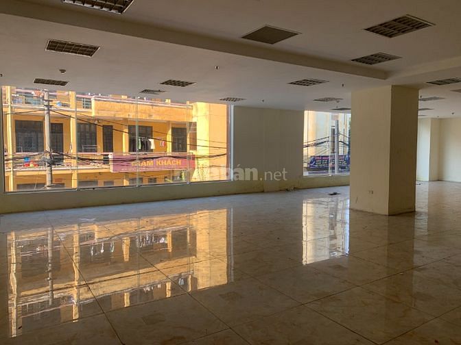 CHO THUÊ GẤP GẤP: VỊ TRÍ SIÊU HOT - DIỆN TÍCH KHỦNG - MẶT TIỀN SIÊU RỘ