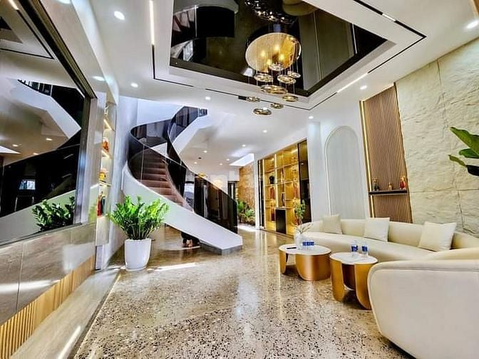 HÓT SIÊU PHẨM bán gấp nhà đường Trần Huy Liệu P15 Phú Nhuận SHR 2tỷ590