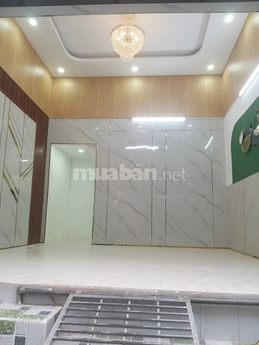 Nhà  đường  tỉnh  lộ 10  Bình Tân giáp  Quận 6