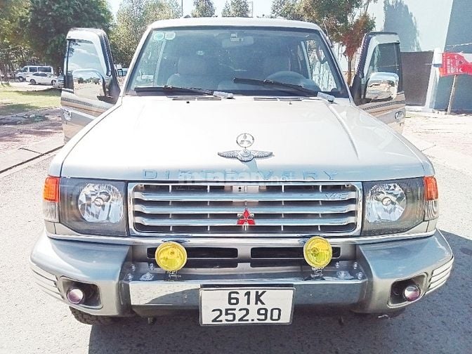 MITSUBISHI PAJERO CAO CẤP V33-BẢN 2 CẦU-MỚI NHƯ XE HÃNG RIN 100%