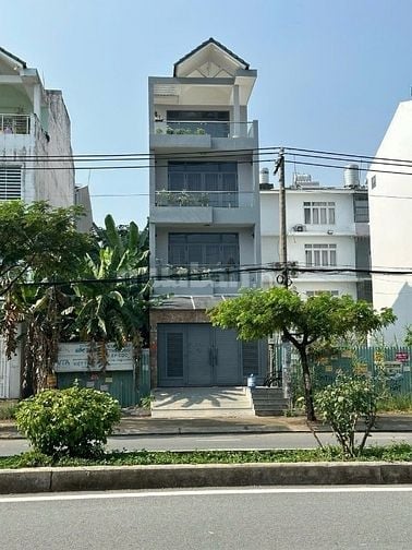 Nhà 5x22m 3 lầu mặt tiền Phạm Hùng Bình Hưng BC