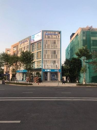 Cho thuê shophouse dự án Starlake Hà Nội. Dt 150m, 180m, 200m, 500m