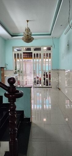 cho thuê nhà  địa chỉ 116/2B giá 11tr ngay chợ bình trị đông