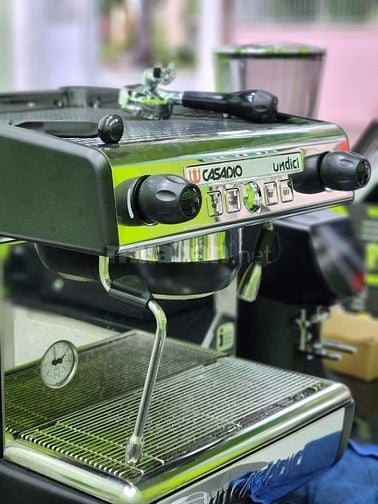 Hạ giá sang gấp quán cafe MT Kỳ Đồng, riêng biệt, chỗ để xe rộng rãi 