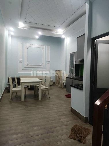 kẹt vốn KD bán gấp nhà ở luôn Nguyễn Thiện Thuật - 63m2 Giá 1,39 Tỷ