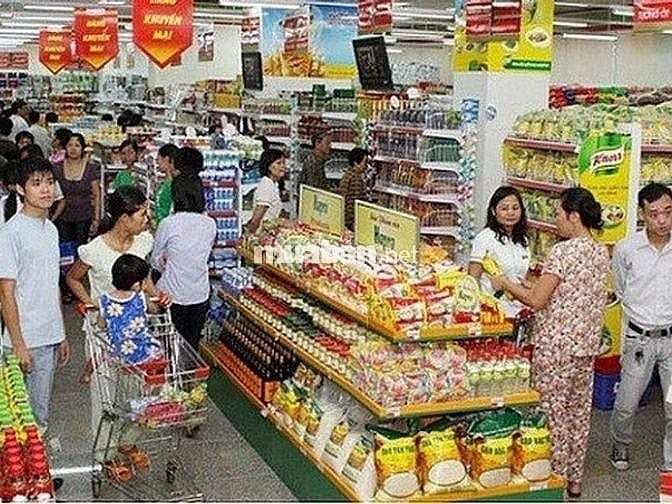 Cửa hàng tiện lơi cần tuyển nhân viên bán hàng