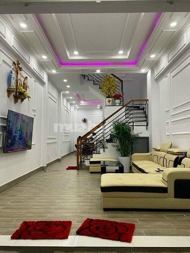 bán nhà Hxh Đ. Đặng Chất , P3, Q8. 60m2, SHR, gần chợ, Giá 970 Triệu