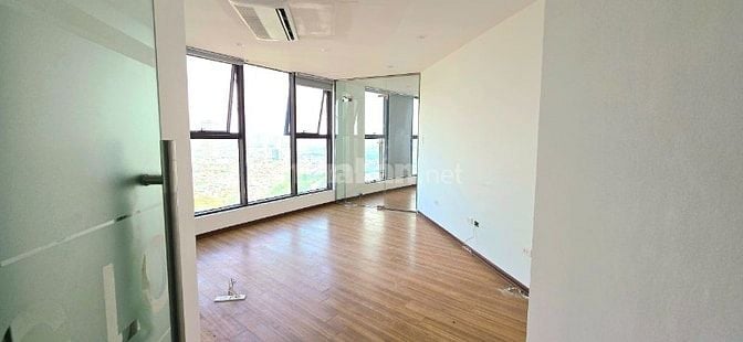 Văn phòng view đẹp tại 110 Trần Phú, Hà Đông