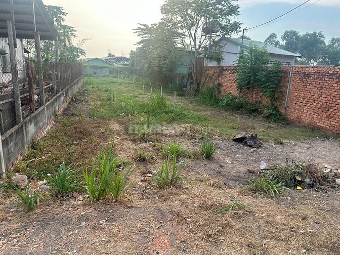 bán 180m2 đất thổ cư 1/ đường cây trắc tỉnh lộ 15 xã phú hoà đông