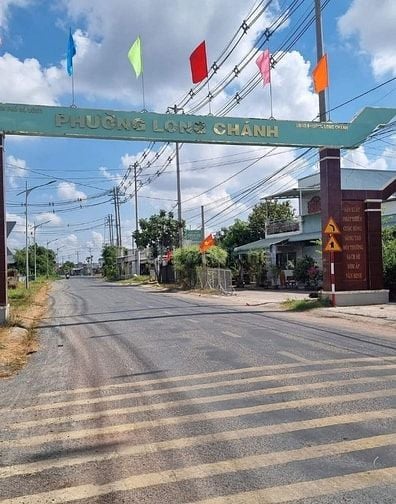 💎 Nhà Bán (7 x 30m) Mặt tiền Phùng Thanh Vân gần Công an TP Gò Công