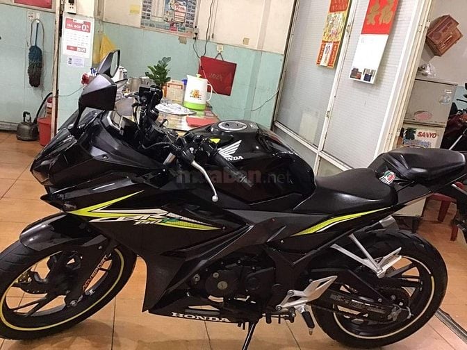 HONDA CBR 150cc.SX 2016,ZIN 100%. ODO 10K.XE CỰC ĐẸP. GIẤY TỜ XỊN.