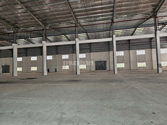 Cho thuê kho xưởng mới xây CCN Bến Lức,Long An kv:20.000m2,X: 10.400m2