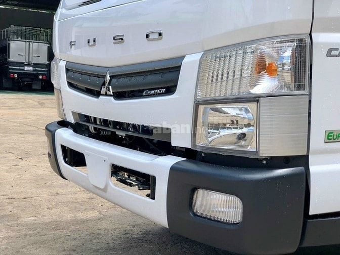 XE TẢI MITSUBISHI FUSO TF4.9 1,9 TẤN THÙNG 4M45
