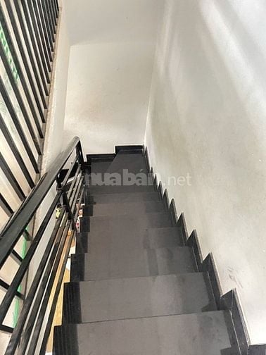 Bán nhà gần Trần Đình Xu, Quận 1, 30m2, sát mặt tiền, siêu ngon, 3 tỷ 