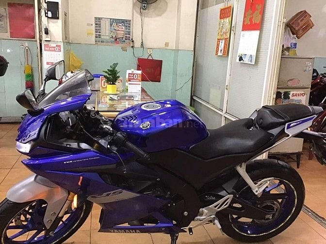 YAMAHA R15 V3 150.ĐK NĂM 2022,ZIN 100%.ODO 8K.CỰC ĐẸP,GIẤY TỜ XỊN.