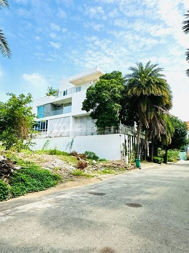 Bán gấp Khuôn Biệt thự 330m2 khu Compound giá Tốt nhất Thảo Điền 50 tỷ