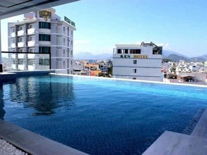 Chính chủ bán khách sạn 15 tầng số 79 Nguyễn Thị Minh Khai, Nha Trang