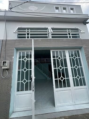 Nhà đẹp mới xây giá rẻ Phạm Thị Giây, Thới Tam Thôn Hóc Môn 4x12,5m