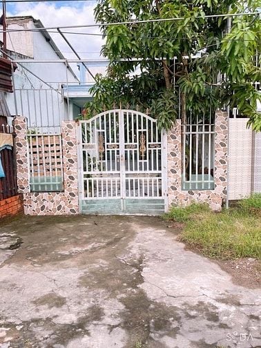 Bán Nhà xã Phước Hiệp-Củ Chi. DT 150m2. Giá 800 Triệu. Sổ Hồng Riêng