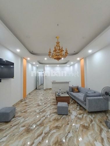 Bán nhà ngõ 144 Cổ Linh, Diện tích 82m2 xây 7 tầng, bàn giao nhà ngay