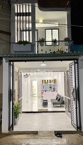 Bán nhà 2 tầng tặng nội thất 45,6m2 hẻm 5m Bình Giã Phường 13 Tân Bình