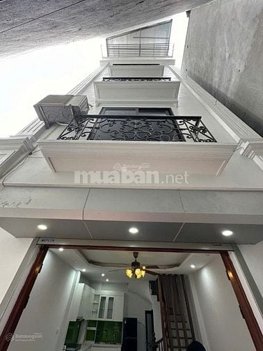 CẦN BÁN GẤP NHÀ, MINH KHAI - BTL, 32M2, 4M, 5 TẦNG, Ô TÔ, KINH DOANH