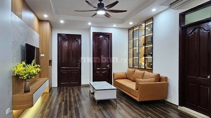 Căn hộ Cao Cấp 18 T1 Lê Văn Lương 107 m2x3N-2P-1 PK đẹp Giao nhà ngay