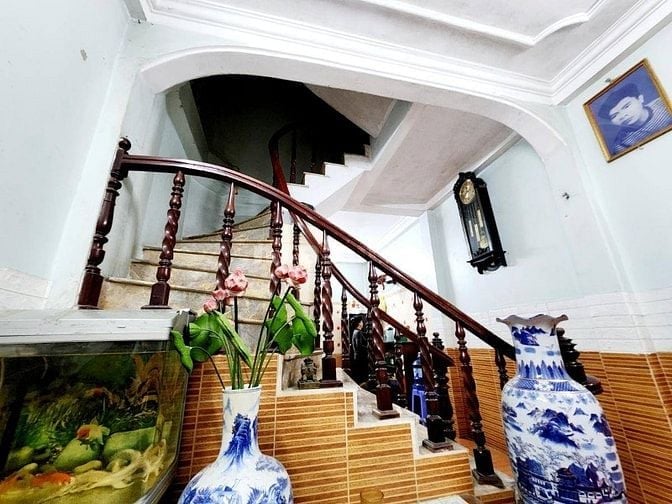 Bán Nhà 4 Tầng Hà Cầu, Hà Đông - 39m² - Gần Phố - Gần Ô tô - hơn 6 tỷ