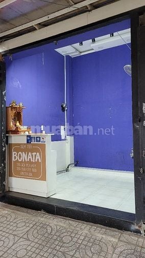 Mặt Bằng Kinh Doanh, Đường Rộng10m +Sát Ngã 3 tiện làm Văn phòng, Shop