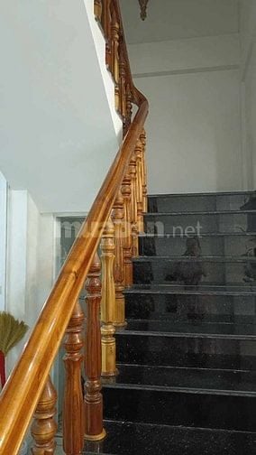 7TỶ5 CHỌN NHÀ RIÊNG VÍP CÁCH BIỂN 300M, NHÀ 3 TẦNG DT: 82M2 ĐƯỜNG BẾ V