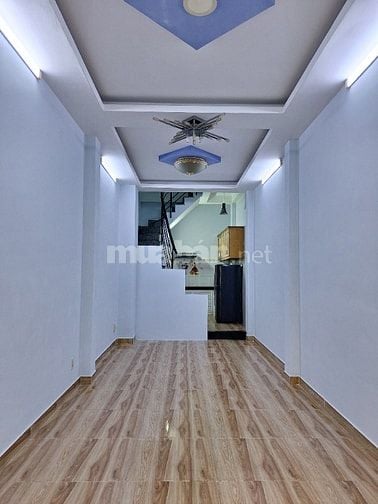 🏠🏠 CHO THUÊ NHÀ HẺM 4M ĐƯỜNG TRẦN BÌNH TRỌNG, P1, Q5 - DT 3x11M