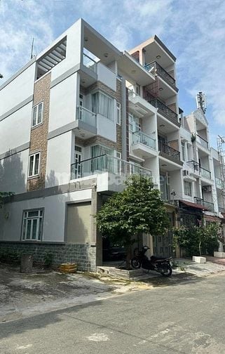 Bán nhà góc 2MT Chợ Lớn, 5 x 18m, 4 tấm, 17.5 tỷ. (Tín Hưng)