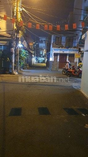 NHÀ NGUYÊN CĂN RIÊNG BIỆT QUẬN 6 BÀ HOM P13 HẼM XE HƠI ĐIỆNNUOCNHANUOC