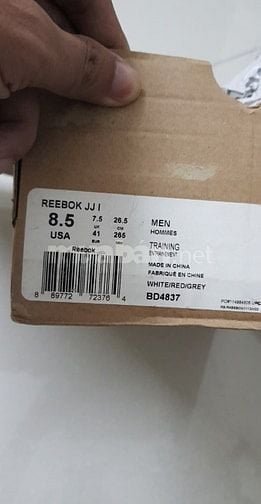 Giày Reebok JJ I (SIZE 41 ) Chưa sài