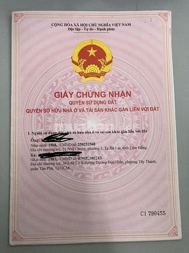 Nhà bán góc 2 mặt tiền rộng 2 xe tải tránh nhau