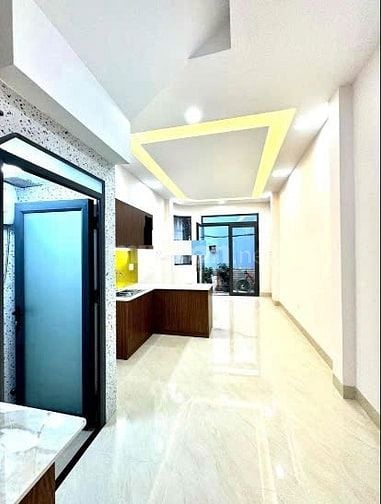 Cho thuê nhà hẻm 3m Ngô Gia Tự P.4 Quận 10 giá 15 triệu – 36m2