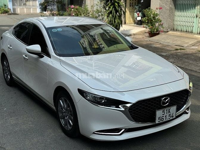 Mazda 3 1.5 Luxury Vin 2022 màu trắng xe cực đẹp 