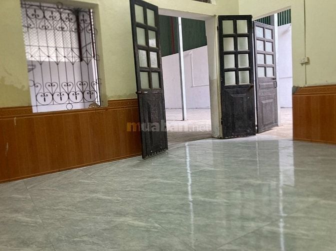 CHO THUÊ KHO XƯỞNG 200m2 UY TÍN, CHẤT LƯỢNG CAO