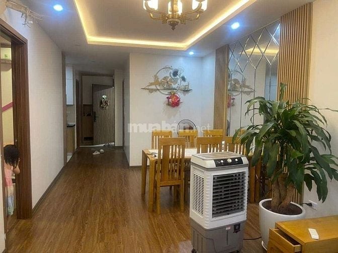 Cho thuê căn hộ chung cư IEC Tứ Hiệp 76m2, 3PN, full đồ, 9 triệu