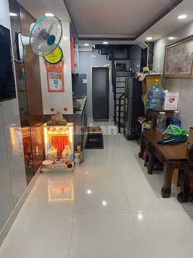 Nhà mới hẻm4m dt 25,3m2,3PN,SH đã hoàn công 99m2,ngay trong Chợ Bàn Cờ