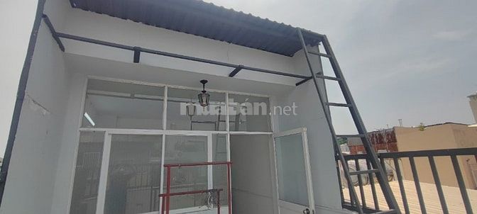 Bán nhà 100/168C Thích Quảng Đức, PN