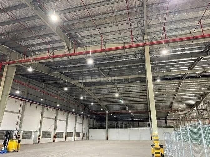 Cho thuê nhà xưởng 5500 m2 trong KCN Tân Tạo , Bình Tân, Tp. Hcm 