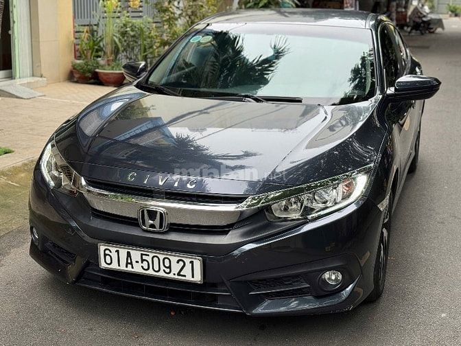 Honda Civic 1.8E Sản xuất 2018 nhập Thái Lan xe đi cực ít 