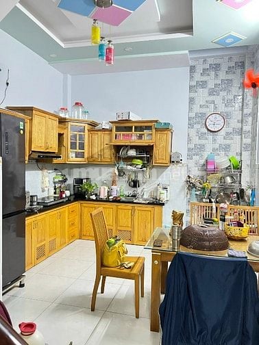 Bán nhà hẻm 6m đường Lê Văn Quới,Bình Tân,dt 4x12m đúc 3.5 tấm